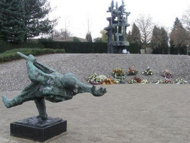 Kranslegging Mariniersmonument Sittard